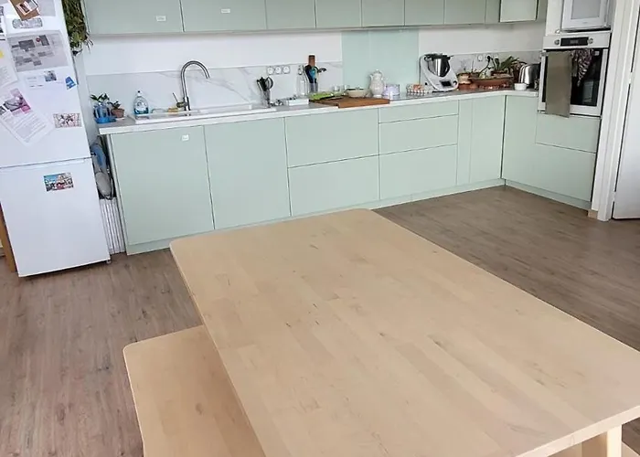 Close To Everything 낭트